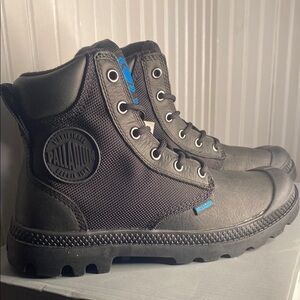 Palladium Unisex Black Boots